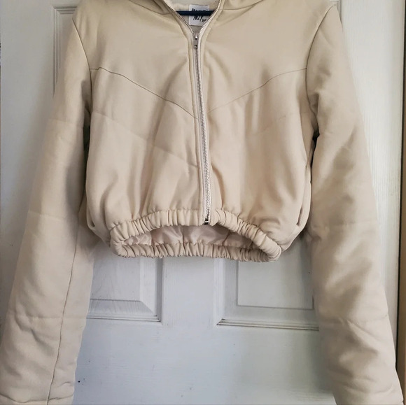 Princess Polly cropped cream hooded zip up puffer jacket,size m/l - Picture 3 of 7